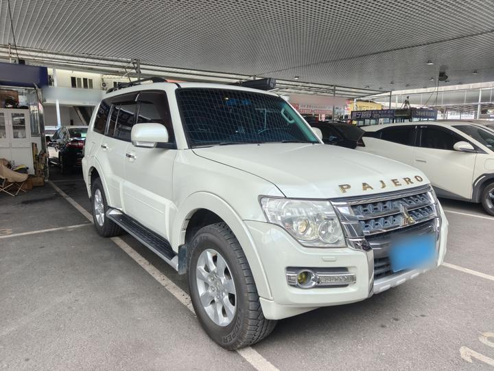Pajero Imported 2018 3.0L AT Comfort photo 3