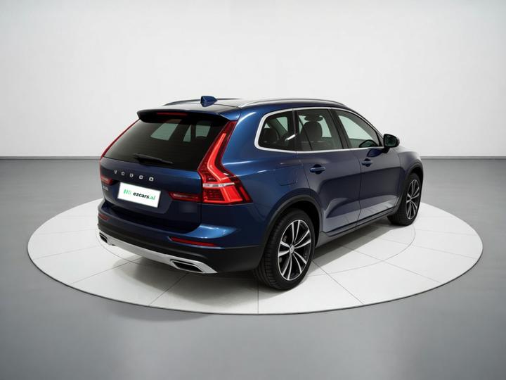 XC60 2023 B5 AWD Luxury photo 6