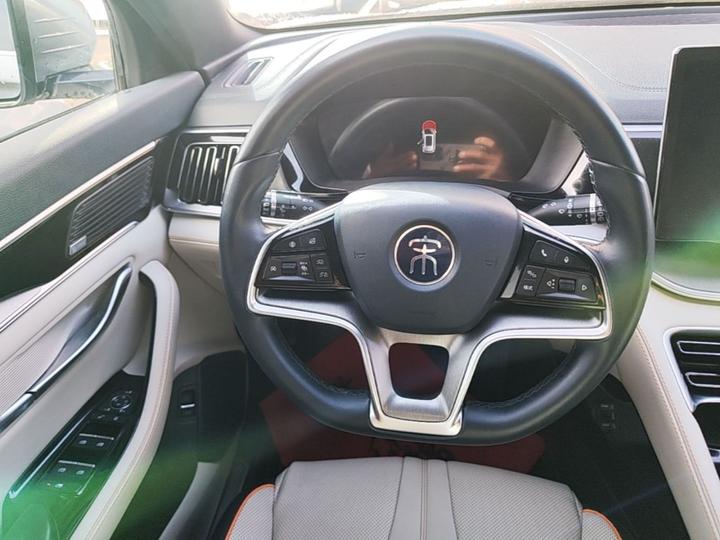 Song PLUS EV 2021 DM-i 110KM Flagship PLUS photo 6
