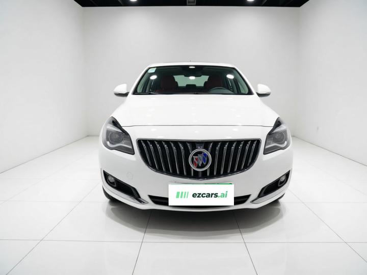 Regal 2015 1.6T Elite Tech photo 2