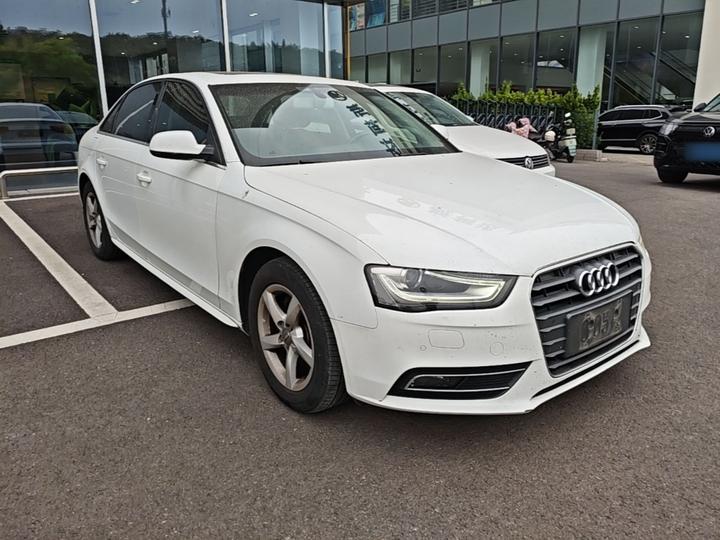 A4L 2013 35 TFSI AT Comfort photo 3