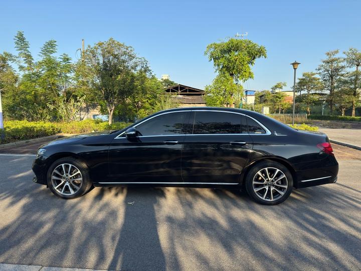 E-Class 2020 Facelift E 260 L photo 3