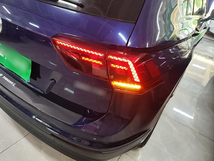 Tiguan 2018 280TSI RWD Elite photo 7