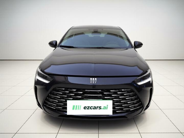 Regal 2024 Facelift 25T photo 2