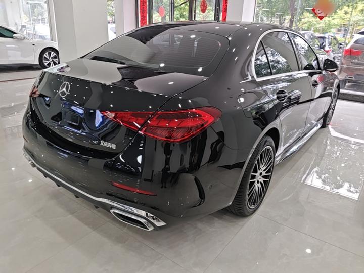 C-Class 2023 Facelift C 200 L Sport photo 4