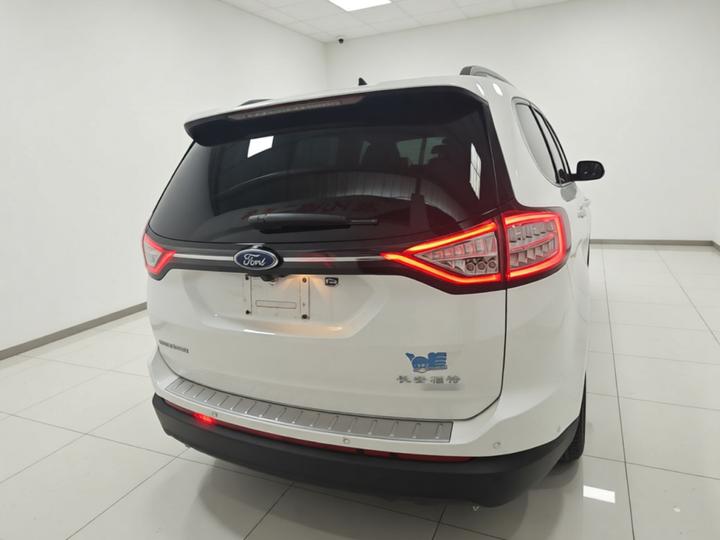 Edge 2015 2.0T GTDi RWD photo 3