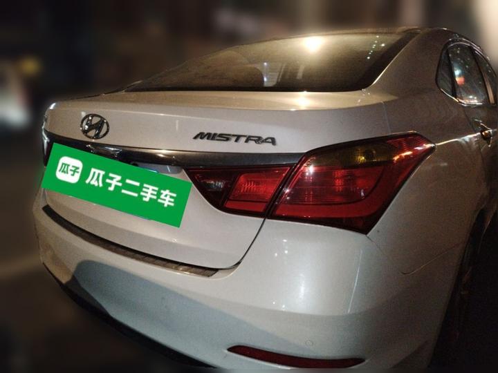 Mistra 2014 1.8L AT Smart GLS photo 5
