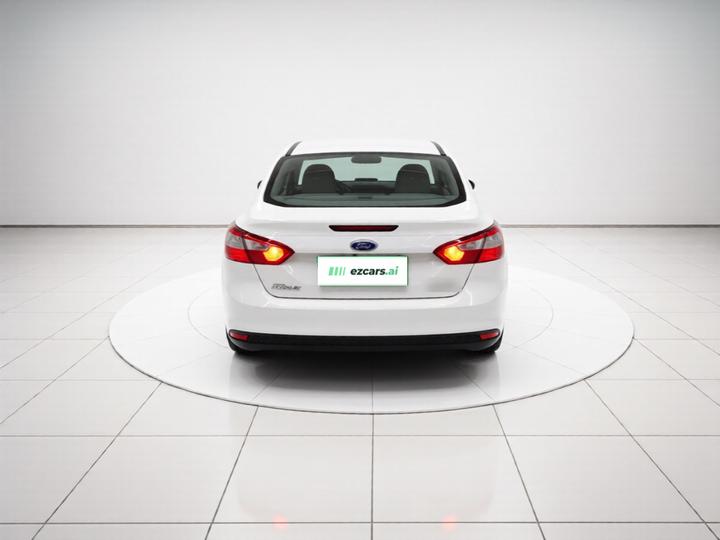 Focus 2012 Sedan 1.6L AT Comfort photo 3