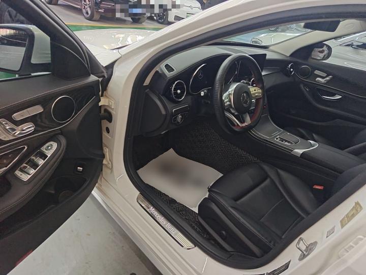 C-Class 2020 Facelift C 260 L Sport photo 3