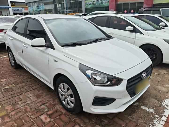 Verna 2017 1.4L MT Refresh Edition China VI photo 3