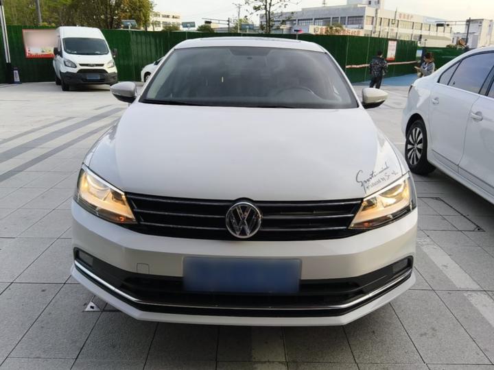 Sagitar 2016 230TSI 25 Anniversary Edition photo 2