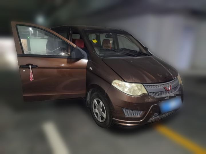 Wuling Hongguang 2015 1.2L S Base IV photo 3