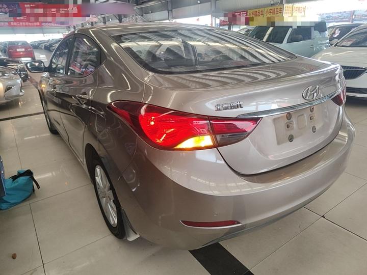 Elantra 2016 1.6L AT Smart photo 4
