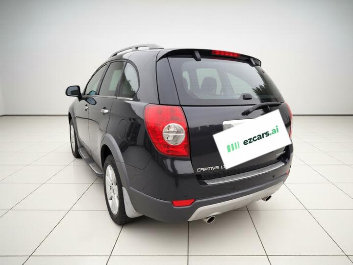 Imported 2010 3.2 AT 7-Seater Flagship photo 4
