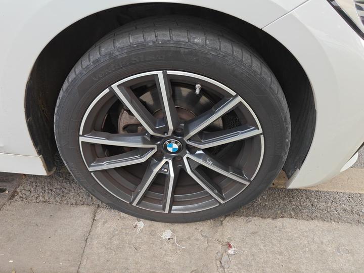 3 Series 2022 Facelift 325Li M Sport Package photo 8