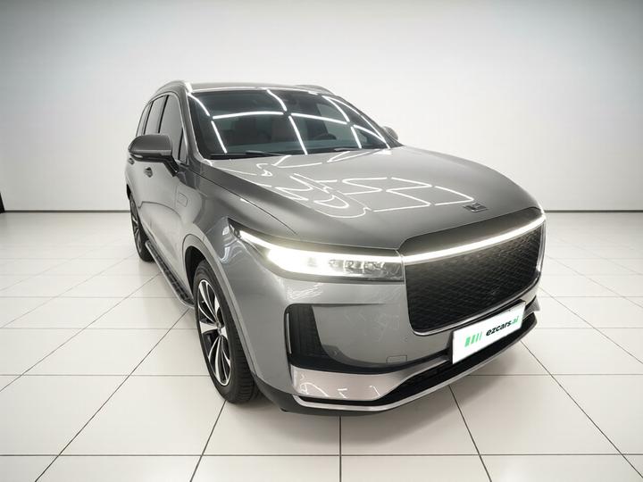 Li Auto ONE 2020 EREV 6-Seater photo 3