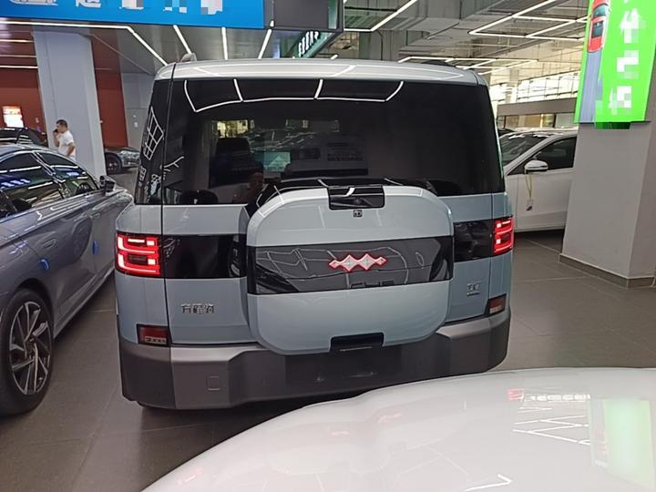 Fang Cheng Bao 7 2025 200KM RWD Max photo 5