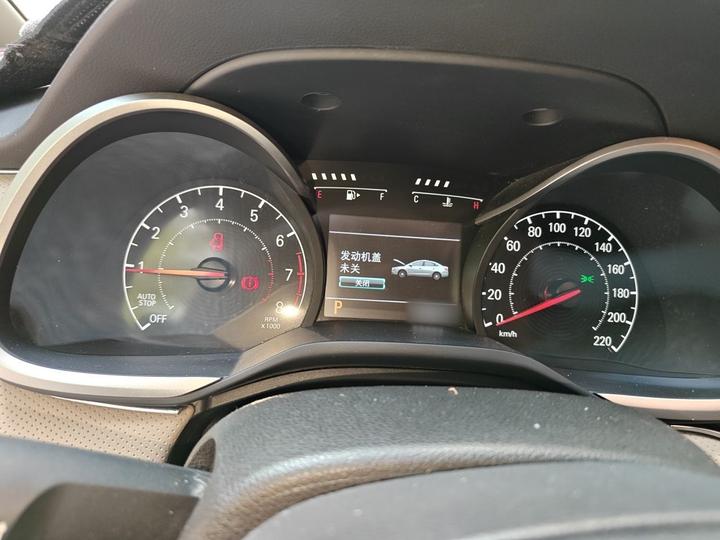 Cruze 2022 320 AT photo 4