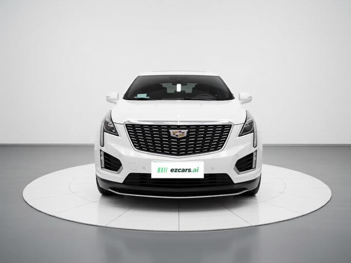 XT5 2020 28T Luxury photo 2