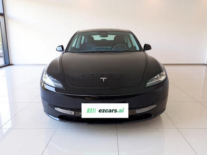 Model 3 2025 Long Range AWD photo 2