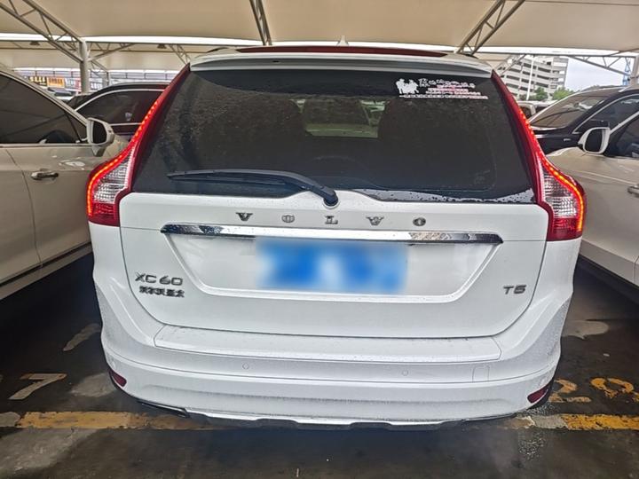 XC60 2017 T5 photo 5