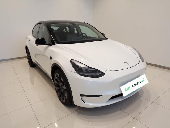 Model Y 2021 Standard Range RWD photo 3