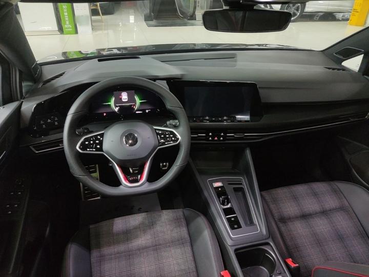 Golf GTI 2021 380TSI DSG GTI photo 5