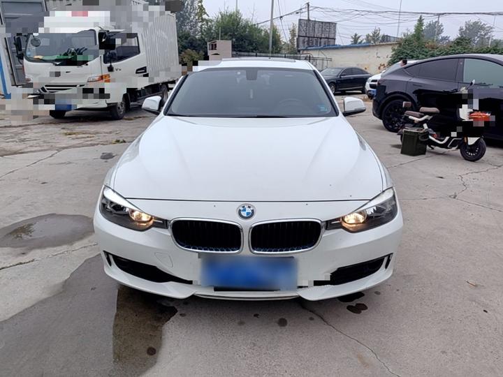 3 Series 2015 316i Progressive photo 2