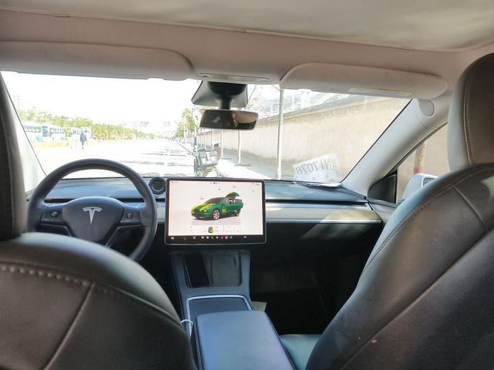 Model Y 2022 Facelift Long Range AWD photo 8