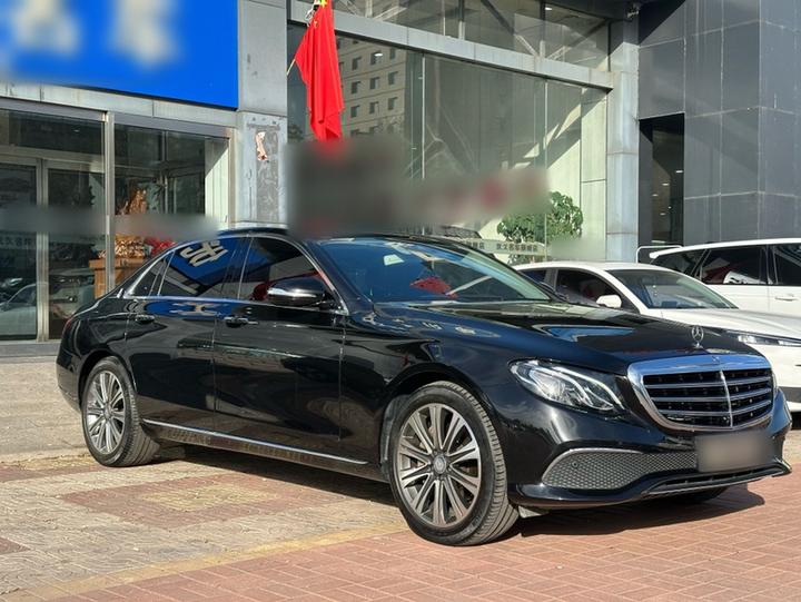 E-Class 2016 E 300 L Luxury photo 3