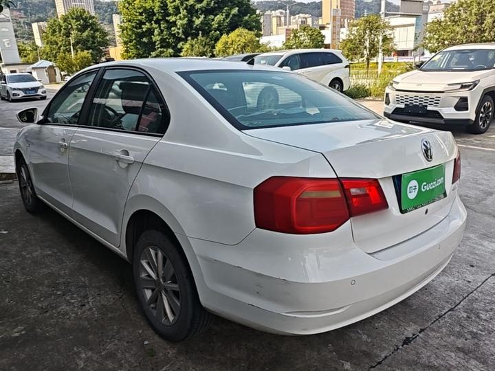 2015 1.6L MT Comfort photo 4