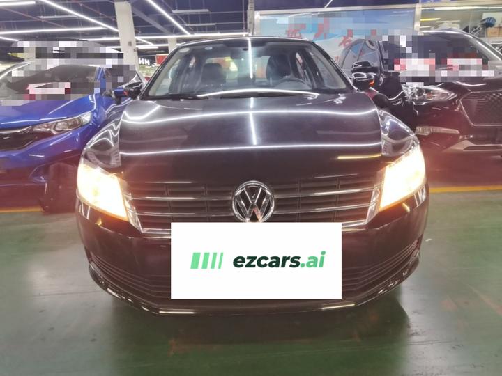 Lavida 2013 Facelift Classic 1.6L AT photo 2