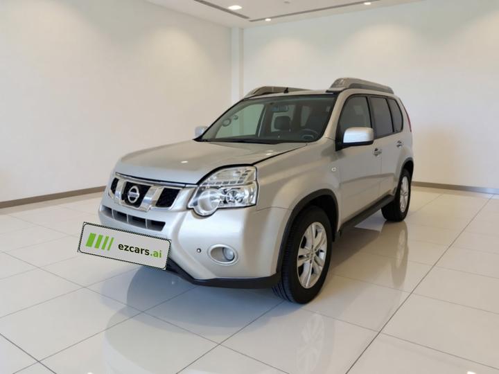 X-Trail 2012 2.5L CVT Luxury 4WD