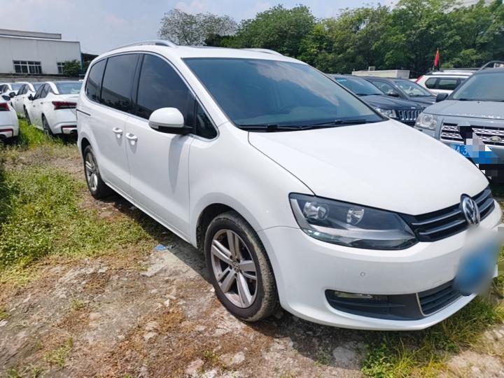 2018 380TSI 7-Seater photo 3