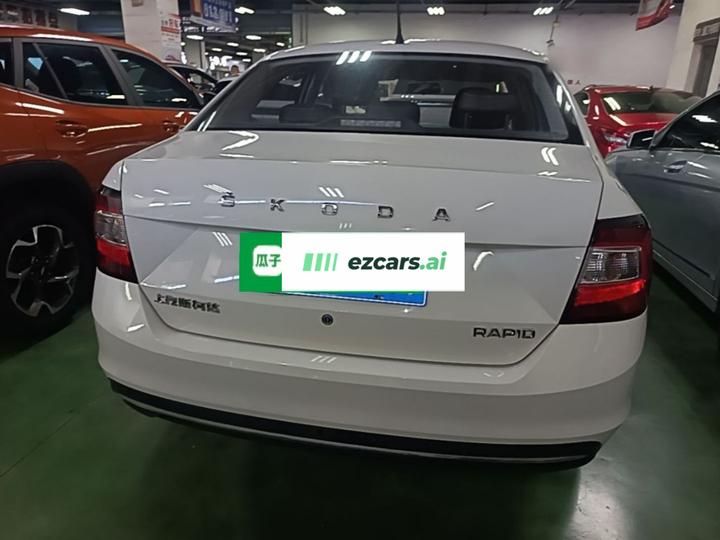 Rapid 2019 1.5L AT Comfort China VI photo 5