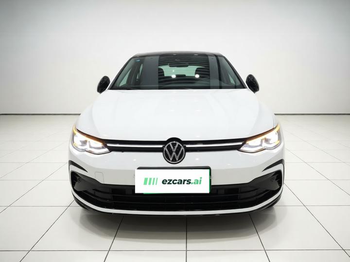 Golf 2023 Facelift 280TSI DSG R-Line Lite photo 2