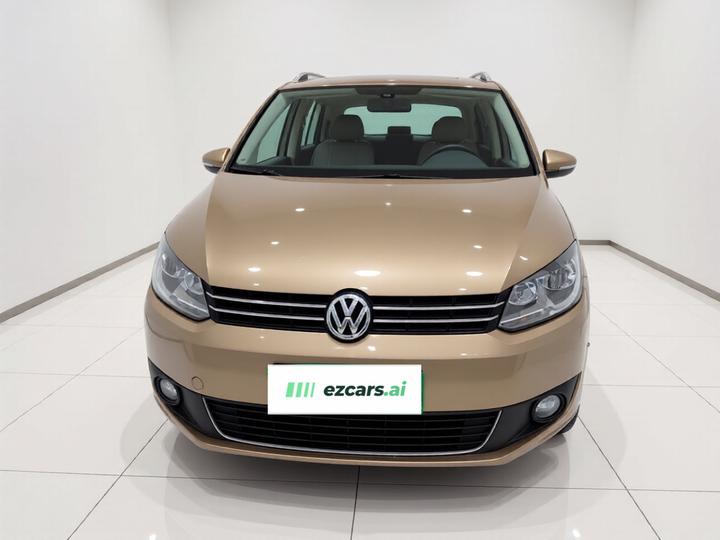 2015 1.4T DSG Comfort 5-Seater photo 2