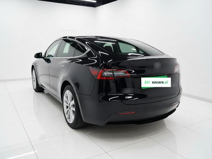 Model Y 2022 Facelift RWD photo 4