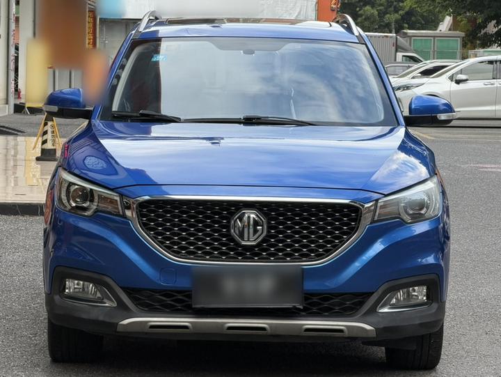 ZS 2017 1.5L AT Luxury photo 2