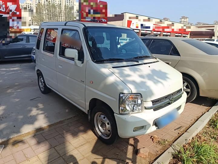 2016 1.4L MT Value photo 3