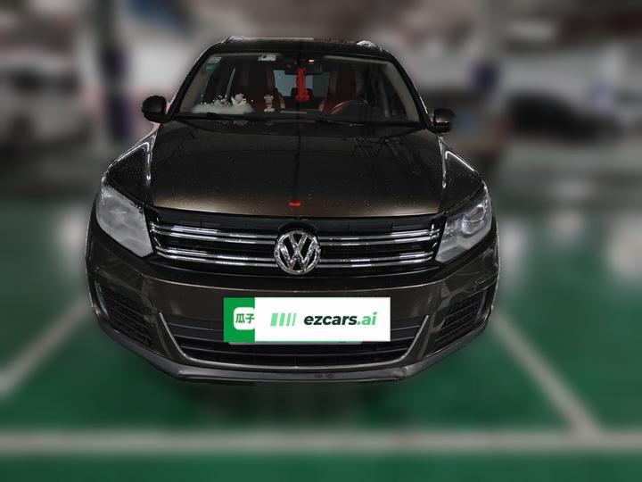 Tiguan 2015 2.0TSI AT AWD Luxury photo 2
