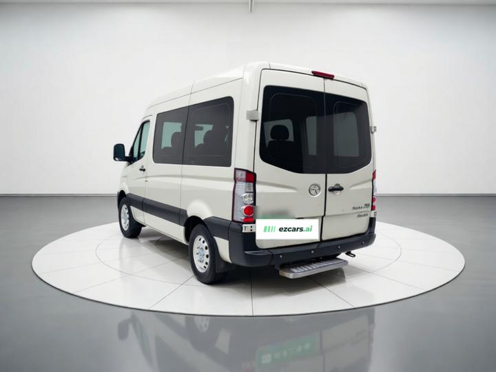 JAC Sunray 2017 1.9T Short Wheelbase photo 4