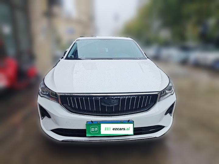 Emgrand 2023 4 Champion 1.5L CVT Premium photo 2