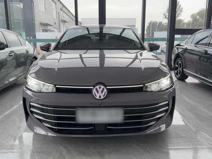 Passat 2025 Pro 380TSI photo 2