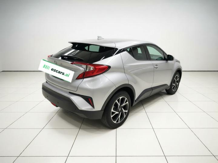 C-HR 2020 2.0L Leading photo 6