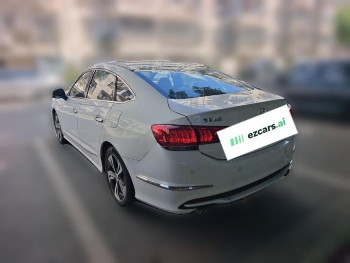 Spirior 2015 2.4L Premium photo 4