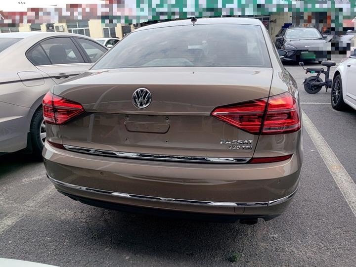 Passat 2016 330TSI DSG photo 3
