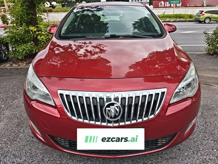 Excelle 2014 XT 1.6L AT Fashion photo 2