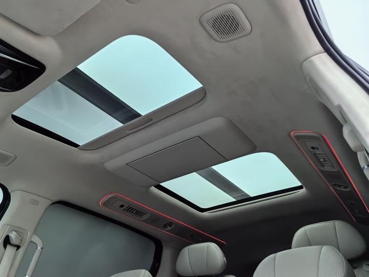 Voyah Dreamer 2025 PHEV AWD Flagship photo 7