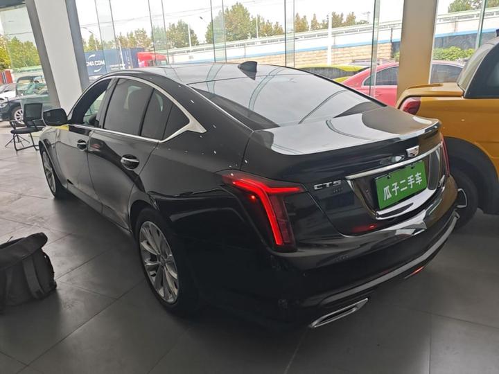 CT5 2022 28T Luxury Standard photo 4
